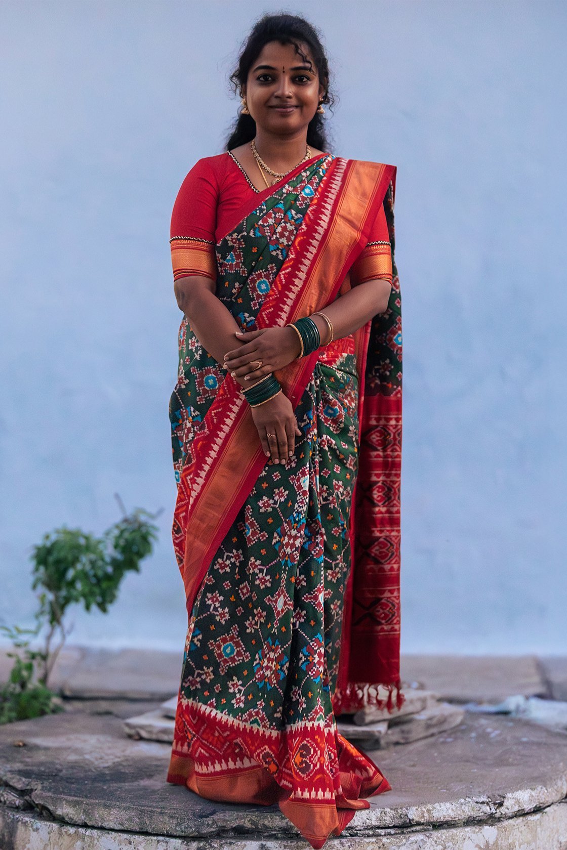 Nayika Nartan – Ruby Green Pochampally Ikat Saree - Image 2
