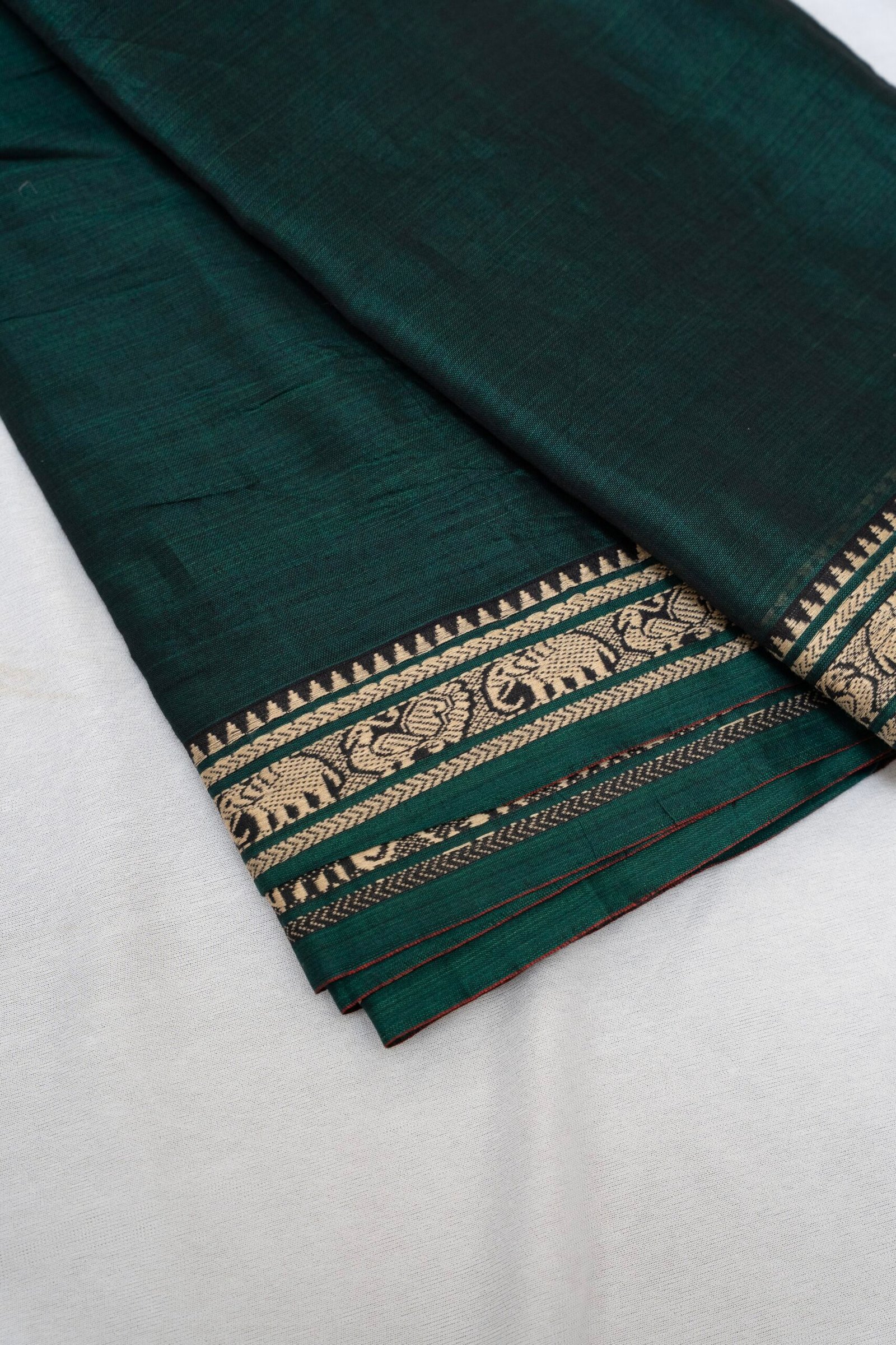 Emerald Whisper – Handwoven Narayanpet Cotton Saree - Image 3