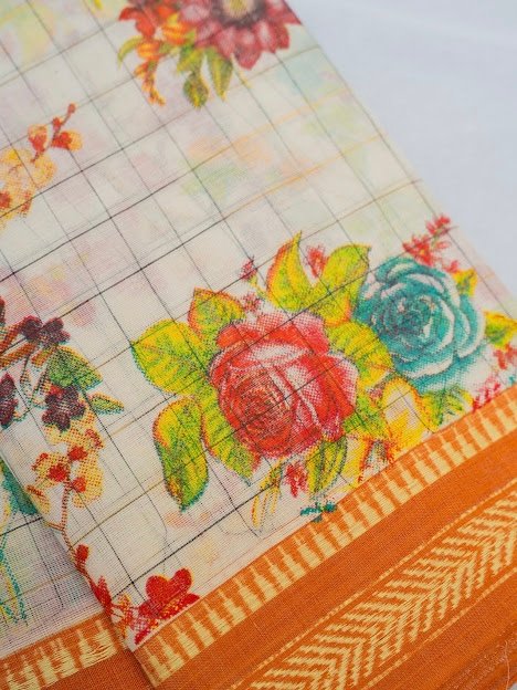 Ivory Blossom – Handwoven Narayanpet Cotton Saree - Image 4