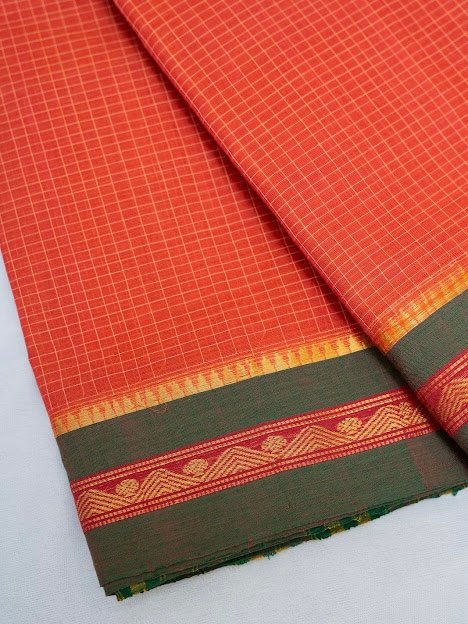 Coral Sunrise – Handwoven Narayanpet Cotton Saree - Image 3