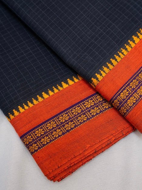 Charcoal Ember – Handwoven Narayanpet Cotton Saree - Image 4