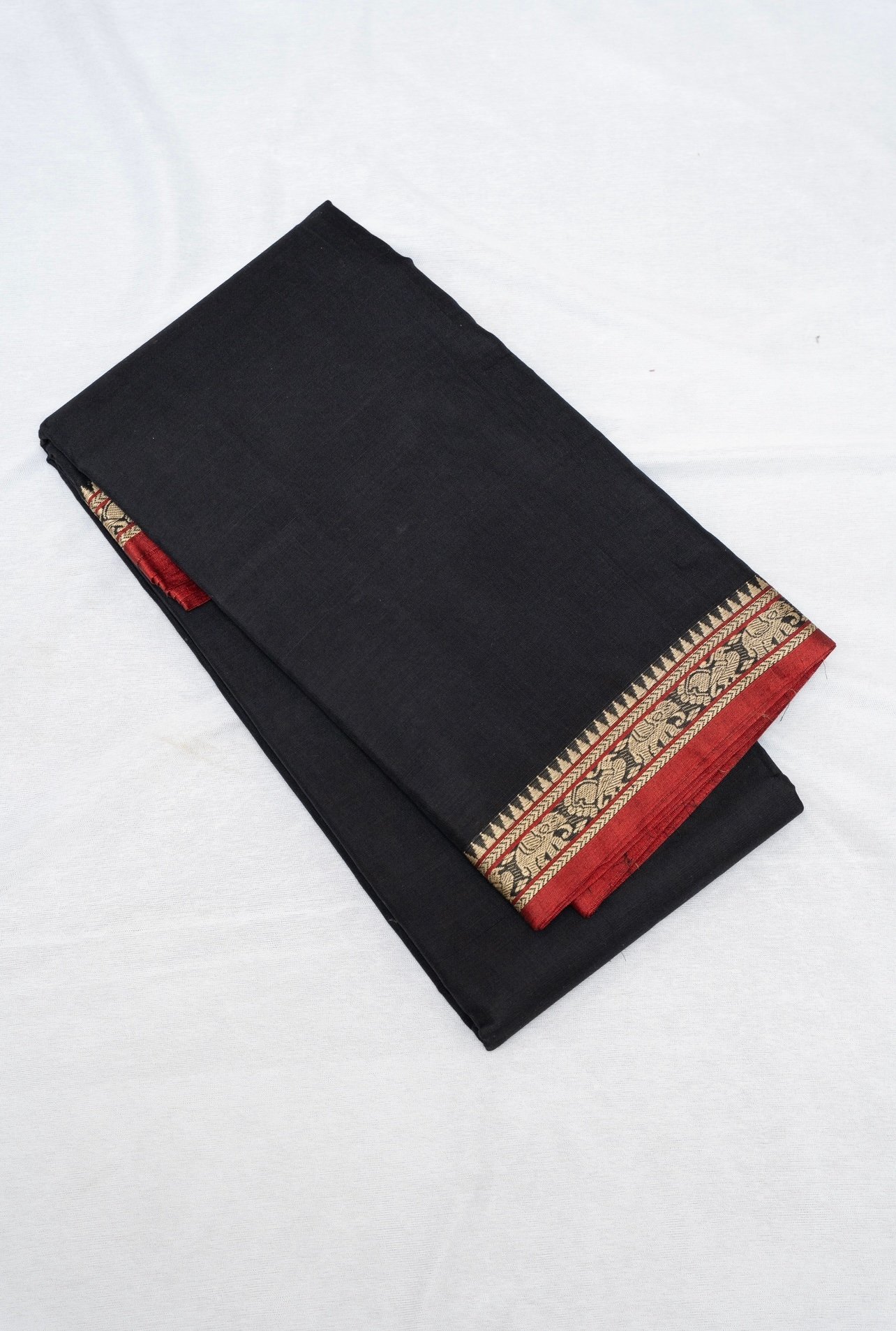 Midnight Ember – Handwoven Narayanpet Cotton Saree - Image 2